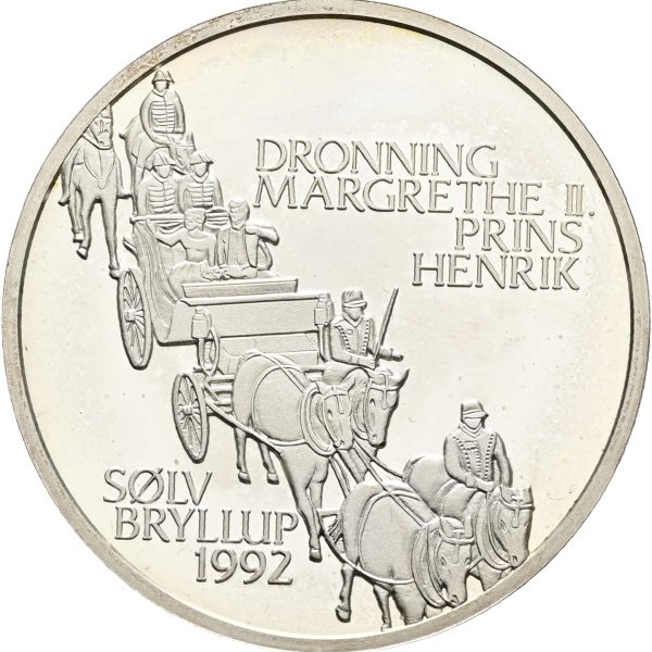 Margrethe II og Prins Henriks sølvbryllup, 1992, Ag, 33 mm, 15 g, kv. Proof, enkelte håndteringsspor – i original æske med certifikat.