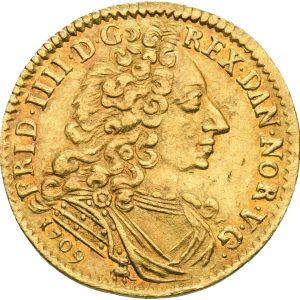 Frederik IV (1699-1730), København, dukat 1709, H 16A, Sieg 45.1, S 3, F 224, 3,44 g, kv. 1+, noget bevaret møntskær. Fint eksemplar af meget sjælden type.