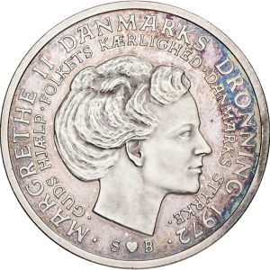 Margrethe II, ministereksemplar, (10 kroner) 1972, Tronskiftet, Sieg 16, kv. M, håndteringsspor.