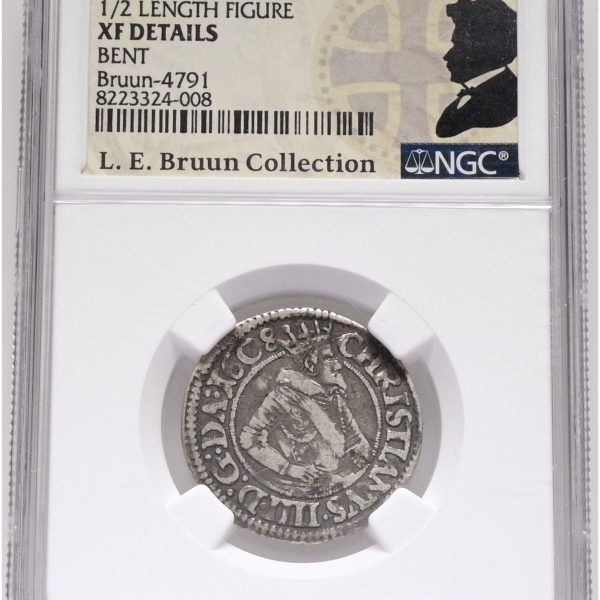 Christian IV, 8 skilling 1608, Sieg 54.3, H 93B, LEB 4791, NGC XF Details – bent, ex. L.E. Bruun, original samleretiket medfølger.